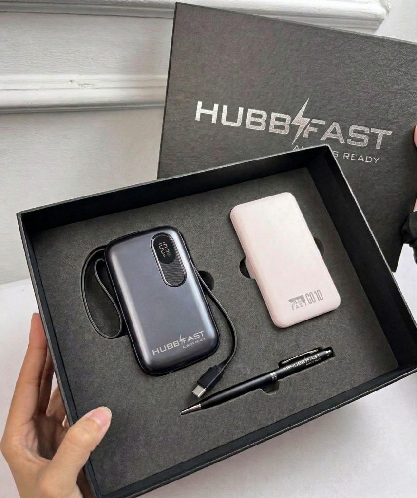 Quà tặng doanh nghiệp 2025: Chọn HubbFast - Chọn món quà Bảo hành 18 tháng uy tín 1 HubbFast ECO21 nhỏ gọn phù hợp làm quà tặng nhân viên số lượng lớn.
